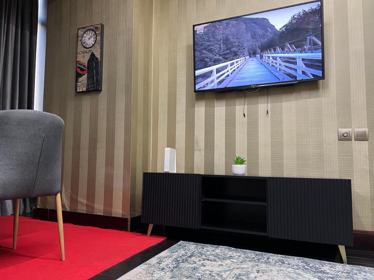 Synagogue Yeshua Tova Magheru Bukares Bagian luar foto