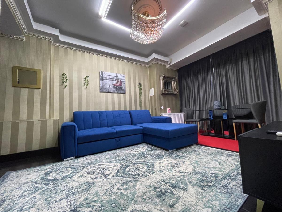 Synagogue Yeshua Tova Magheru Bukares Bagian luar foto